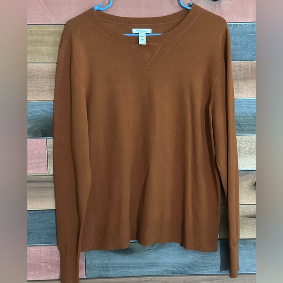 Daily Ritual Women's Sweater in Rust Brown - Picture 3 of 4